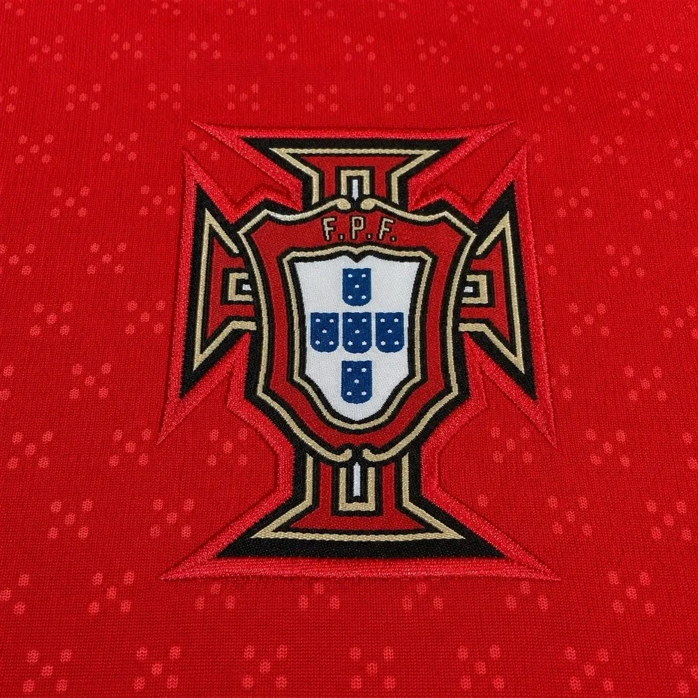 Portugal 2025 RONALDO 7 Home Long Sleeve Soccer Jersey Player Version Men's XL